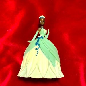 destroys a Disney princess never been played with brand new no marks